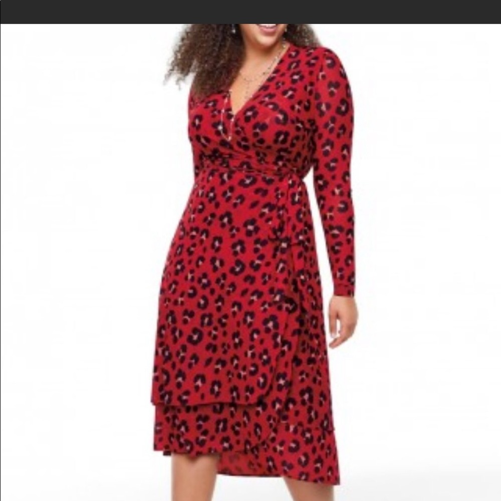 NWOT Cabi vixen XL beautiful red leopard print